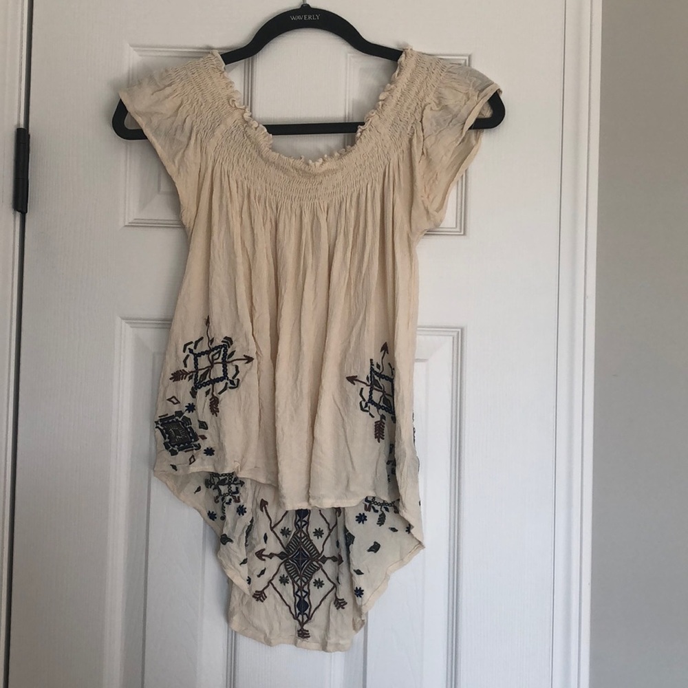 Barely worn PacSun shirt